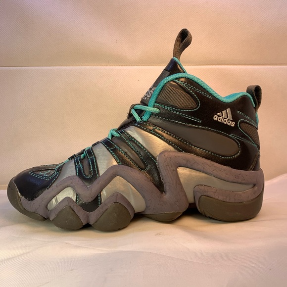 damian lillard youth basketball shoes